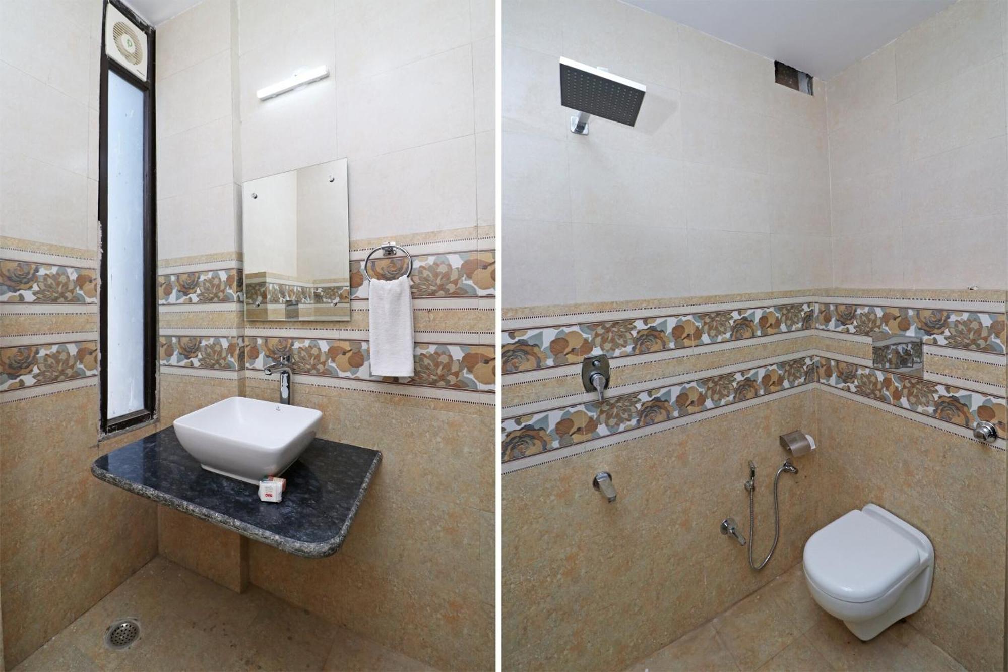 Oyo Hotel The Orient Tree Агра Екстериор снимка